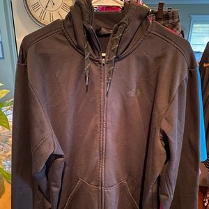 The North Face Men’s Zip-up